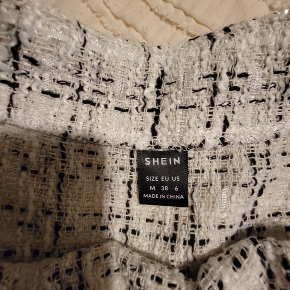 Plaid skirt - Picture 2 of 2